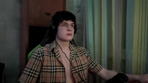 Daniel online show from January 2026 07:11:01 PM