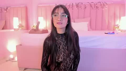 denightjones online show from July 2026 03:39:01 AM