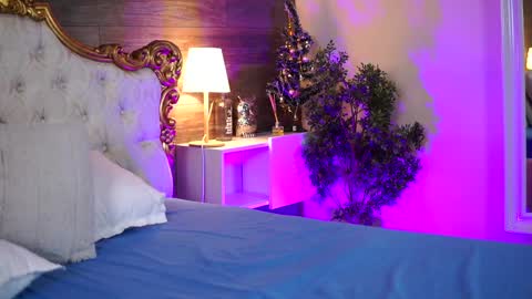 denisedevilles online show from January 2025 02:25:01 PM