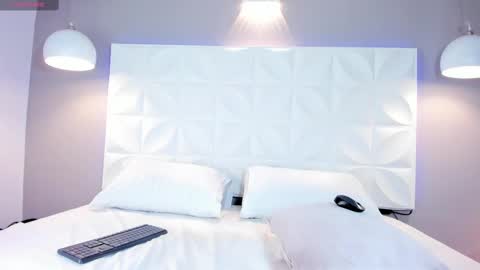 Denise online show from February 2025 05:15:01 PM