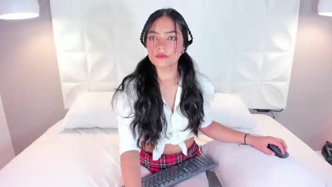 Denise online show from March 2025 05:29:01 PM