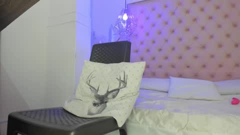 denisse_logan online show from February 2026 07:51:01 AM