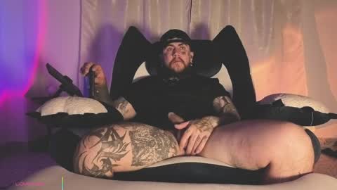 Oliver online show from April 2026 03:53:01 AM