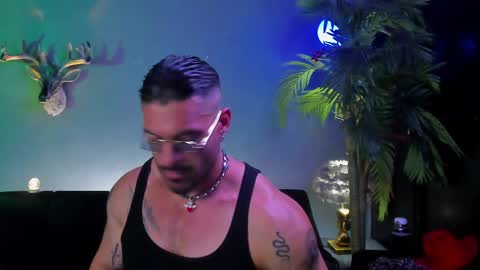 dennis_cox_ online show from April 2026 08:39:01 PM