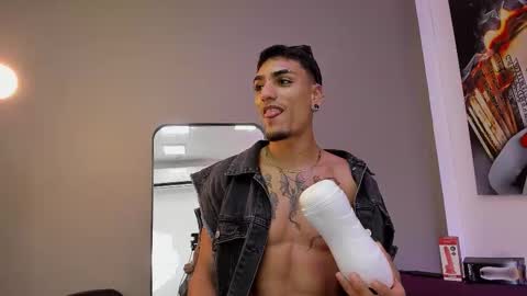 Dennis Kinsey online show from March 2026 09:18:02 PM