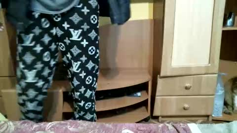 DennisXCarol online show from December 2025 07:28:02 AM