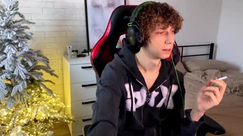 Snapshot of denobluora chatting on December 2024 12:33:02 PM Jasper   online show from December 2024 12:33:02 PM