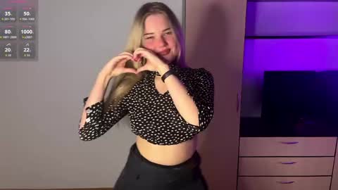 Luna online show from April 2026 04:47:02 PM