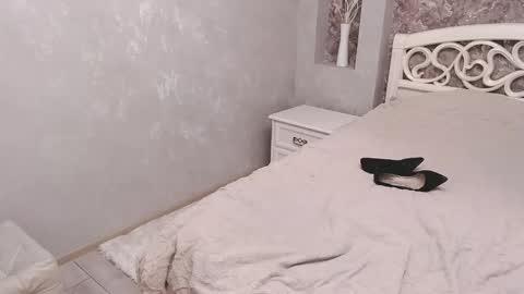 Zaklin online show from February 2025 05:29:01 PM