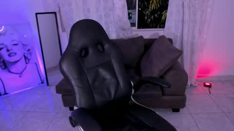 Dereck Boy online show from April 2026 10:45:02 PM