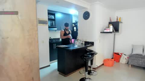 dereckgreen online show from April 2026 07:21:02 PM