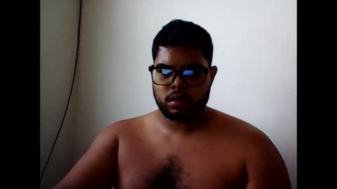 derick_0013 online show from May 2026 06:03:01 PM