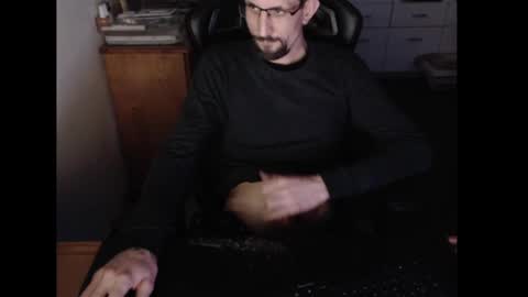 Snapshot of dermattes chatting on February 2025 02:56:02 PM dermattes online show from February 2025 02:56:02 PM