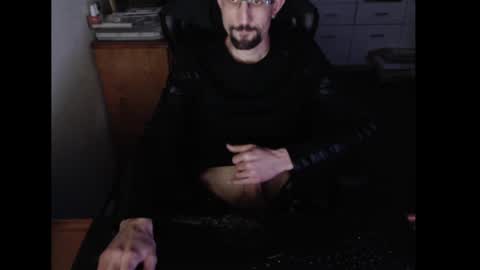 Snapshot of dermattes chatting on February 2025 03:01:02 PM dermattes online show from February 2025 03:01:02 PM