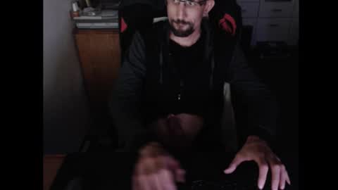 Snapshot of dermattes chatting on October 2025 02:15:02 PM dermattes online show from October 2025 02:15:02 PM