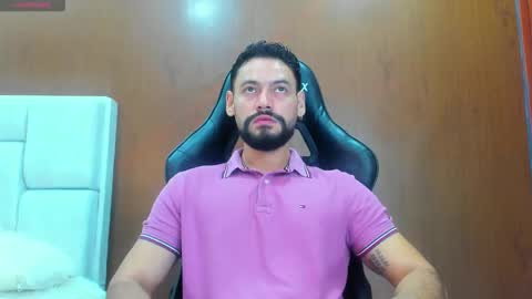 DerryBigger CM online show from November 2025 03:12:02 PM