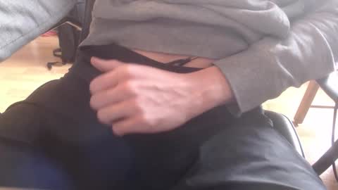 Snapshot of derstier02 chatting on March 2026 01:37:01 PM derstier02 online show from March 2026 01:37:01 PM