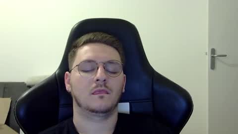 dervechi online show from October 2025 04:18:02 PM