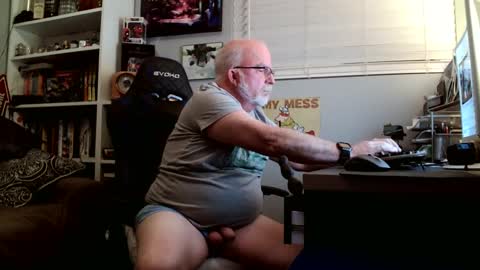 D K online show from September 2025 02:12:02 AM