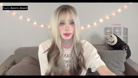 Snapshot of deserve_dessert chatting on January 2025 10:09:02 AM Domi  online show from January 2025 10:09:02 AM