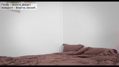 Snapshot of deserve_dessert chatting on July 2026 09:07:02 AM Domi online show from July 2026 09:07:02 AM