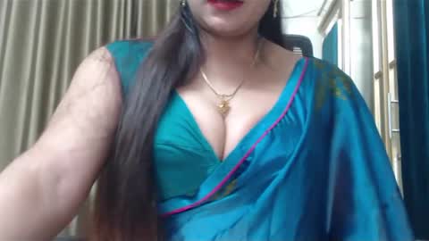 Snapshot of desimaisa130 chatting on December 2024 04:24:02 PM Maisa online show from December 2024 04:24:02 PM