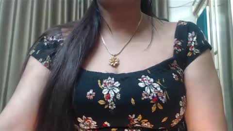 Snapshot of desimaisa130 chatting on December 2024 04:14:02 PM Maisa online show from December 2024 04:14:02 PM