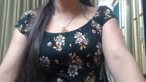 Snapshot of desimaisa130 chatting on December 2024 07:16:02 PM Maisa online show from December 2024 07:16:02 PM