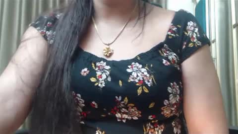 Snapshot of desimaisa130 chatting on December 2024 10:19:01 PM Maisa online show from December 2024 10:19:01 PM