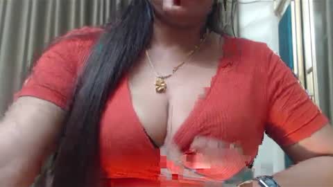 Snapshot of desimaisa130 chatting on December 2024 08:36:01 PM Maisa online show from December 2024 08:36:01 PM