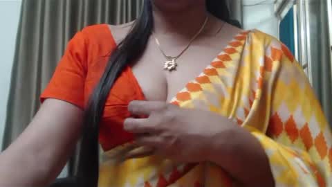 Snapshot of desimaisa130 chatting on December 2024 07:46:02 PM Maisa online show from December 2024 07:46:02 PM