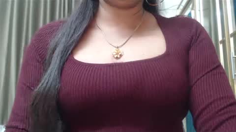 Snapshot of desimaisa130 chatting on January 2025 03:08:02 PM Maisa online show from January 2025 03:08:02 PM