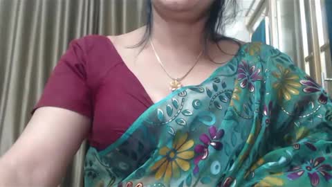 Snapshot of desimaisa130 chatting on January 2025 04:26:01 PM Maisa online show from January 2025 04:26:01 PM