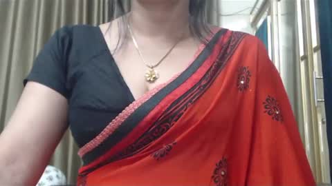 Snapshot of desimaisa130 chatting on January 2025 09:00:01 PM Maisa online show from January 2025 09:00:01 PM