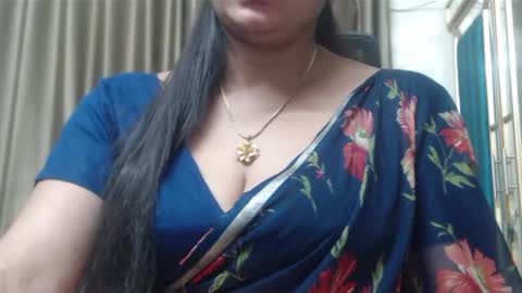 Snapshot of desimaisa130 chatting on February 2025 10:32:02 PM Maisa online show from February 2025 10:32:02 PM