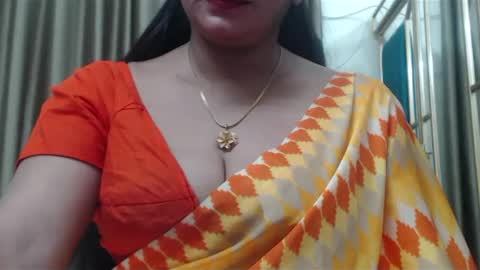 Snapshot of desimaisa130 chatting on March 2025 08:18:02 PM Maisa online show from March 2025 08:18:02 PM