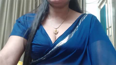 Snapshot of desimaisa130 chatting on March 2025 08:55:01 PM Maisa online show from March 2025 08:55:01 PM