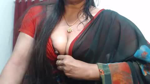 Snapshot of desimaisa130 chatting on September 2025 04:07:02 PM Maisa online show from September 2025 04:07:02 PM