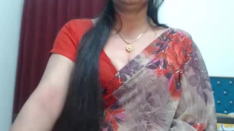 Snapshot of desimaisa130 chatting on September 2025 05:02:01 PM Maisa online show from September 2025 05:02:01 PM