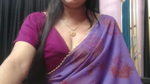 Snapshot of desimaisa130 chatting on October 2025 05:57:02 PM Maisa online show from October 2025 05:57:02 PM