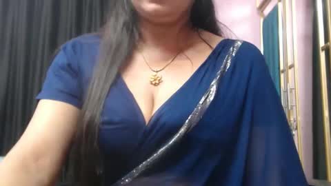 Snapshot of desimaisa130 chatting on October 2025 04:17:02 PM Maisa online show from October 2025 04:17:02 PM