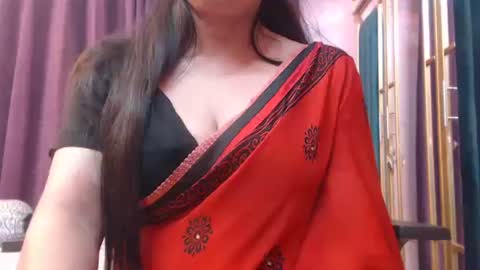 Snapshot of desimaisa130 chatting on December 2025 04:14:02 PM Maisa online show from December 2025 04:14:02 PM