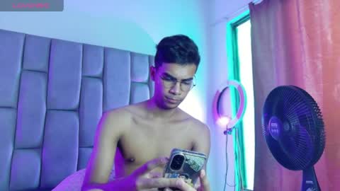 desire4duo online show from April 2026 12:29:02 PM