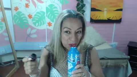 VALERIA online show from September 2025 04:21:02 PM