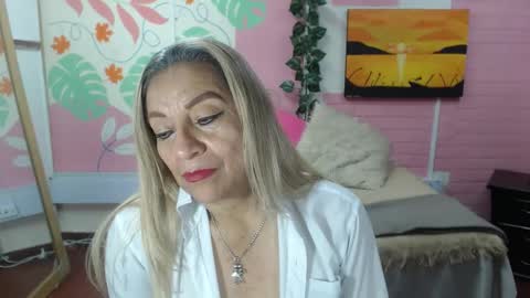 VALERIA online show from October 2025 05:30:01 PM