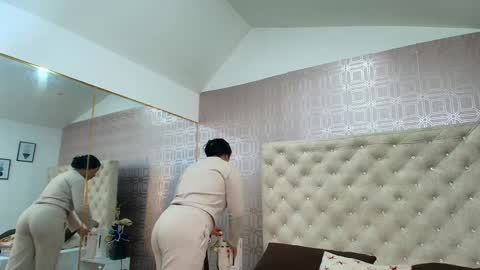 Sara Desire online show from January 2025 12:24:02 PM