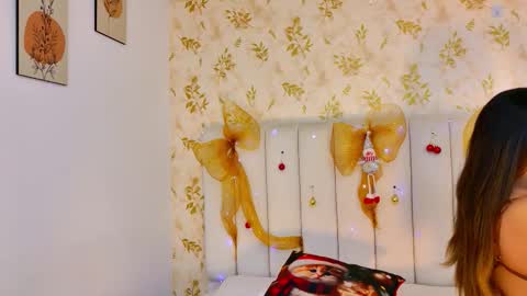 Sara Desire online show from December 2025 12:21:01 PM