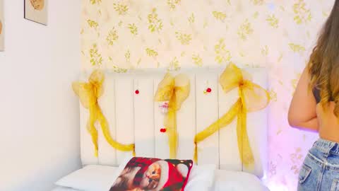 Sara Desire online show from January 2026 12:20:02 PM