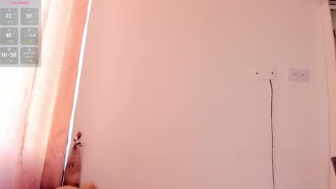 Sophie  online show from April 2026 06:49:02 PM