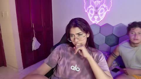 TORI AND MR. BEAR online show from February 2025 06:08:02 PM